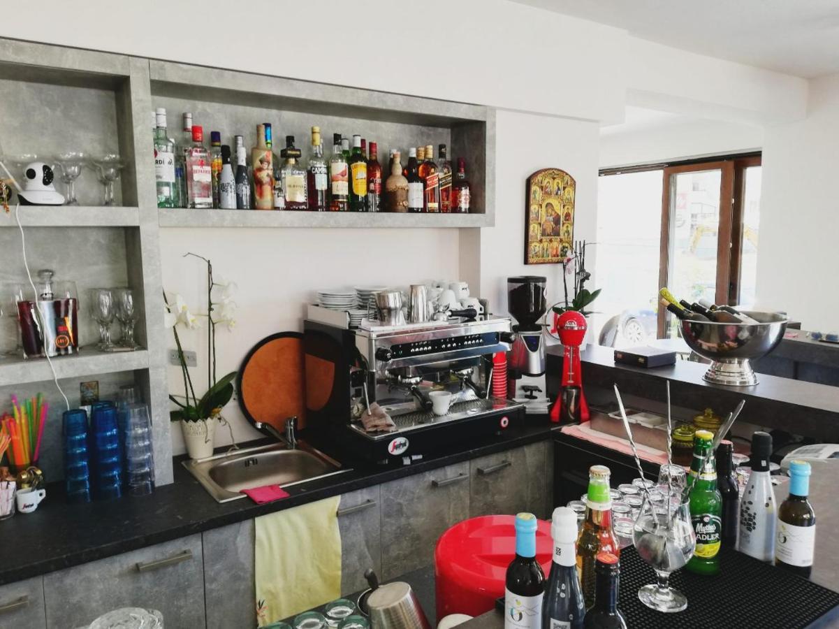 普拉塔里亚Sunset公寓式酒店 外观 照片