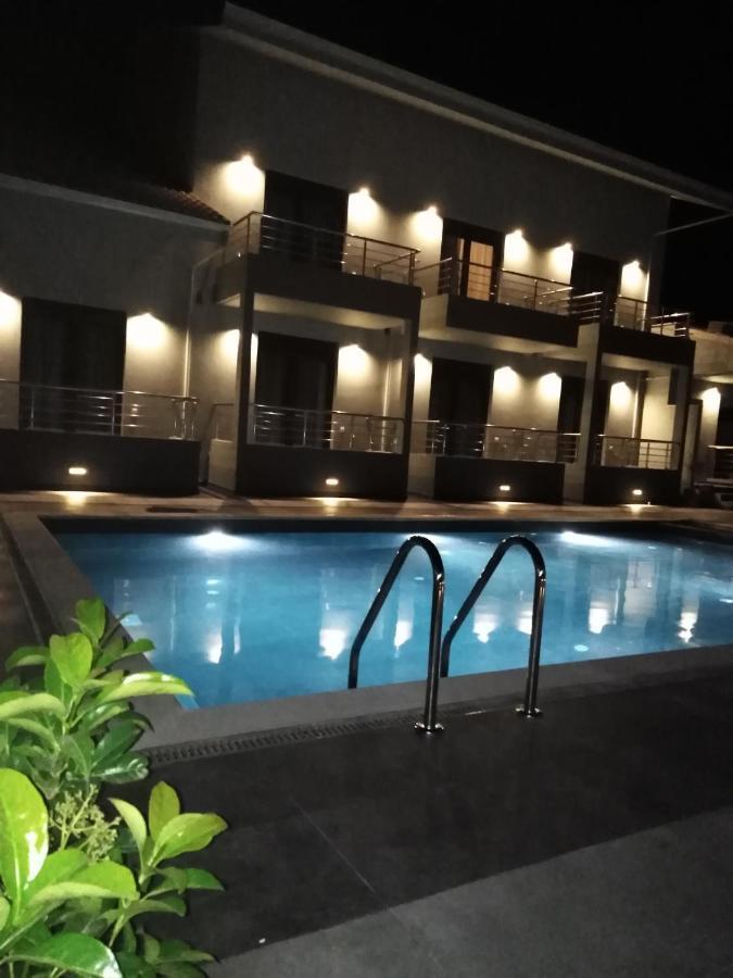 普拉塔里亚Sunset公寓式酒店 外观 照片